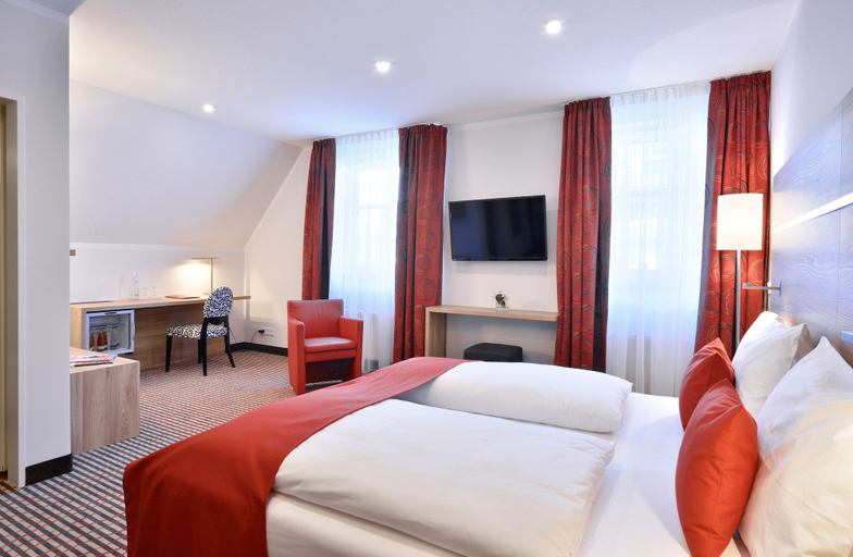 Bedroom 2, Coffee Fellows Hotel Puchheim, Fürstenfeldbruck