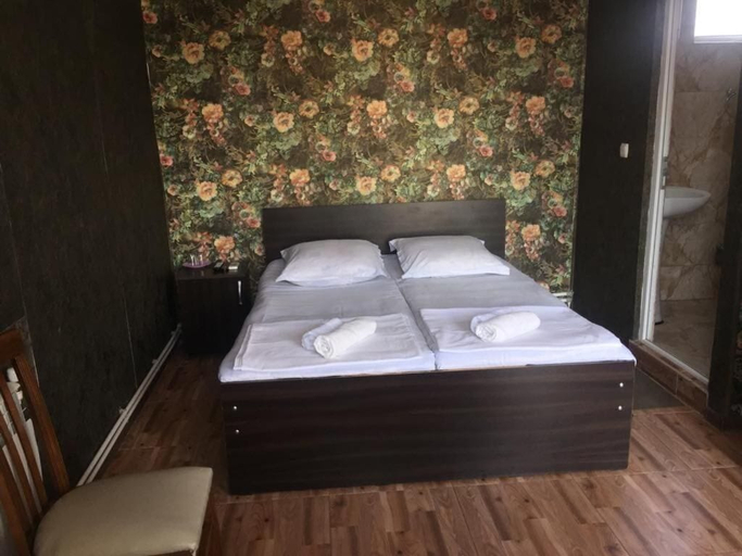 Bedroom 3, Gio 350, Kobuleti