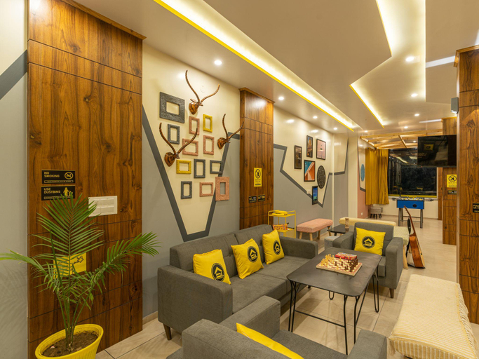 Public Area 2, The Hosteller Kufri, Shimla, Shimla