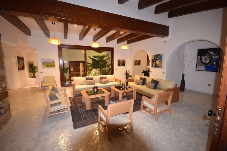 Others 5, Villa KDR, Tétouan