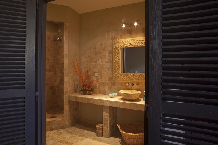 Bathroom 5, La Demeure Du Pareur, Aude