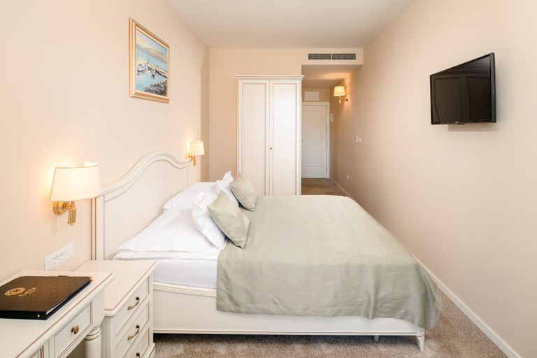 Bedroom 3, Hotel Cvita, Split
