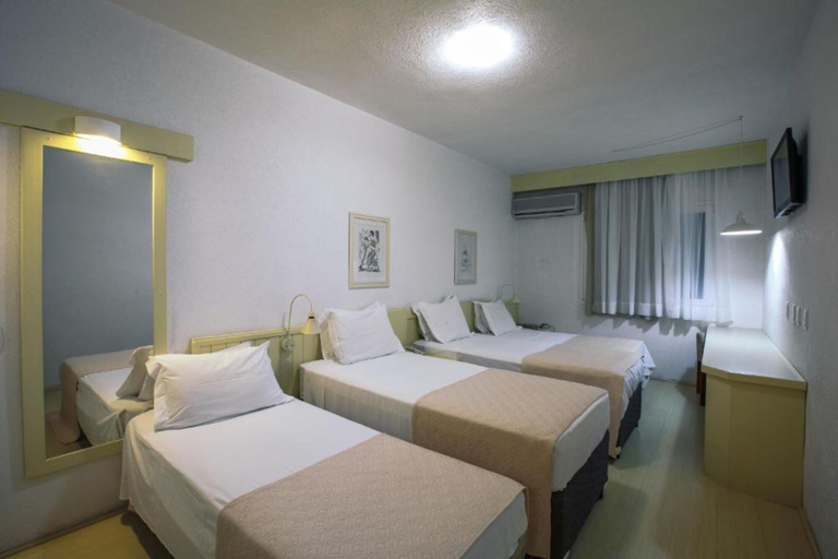 Bedroom 3, Dall'Onder Grande Hotel, Bento Gonçalves