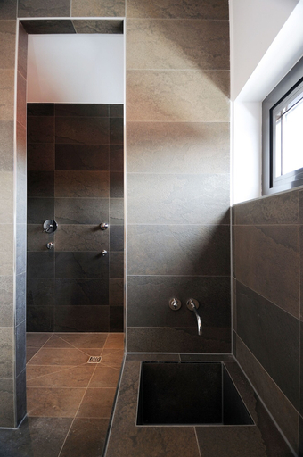 Bathroom 5, Hotel Thalmair, München