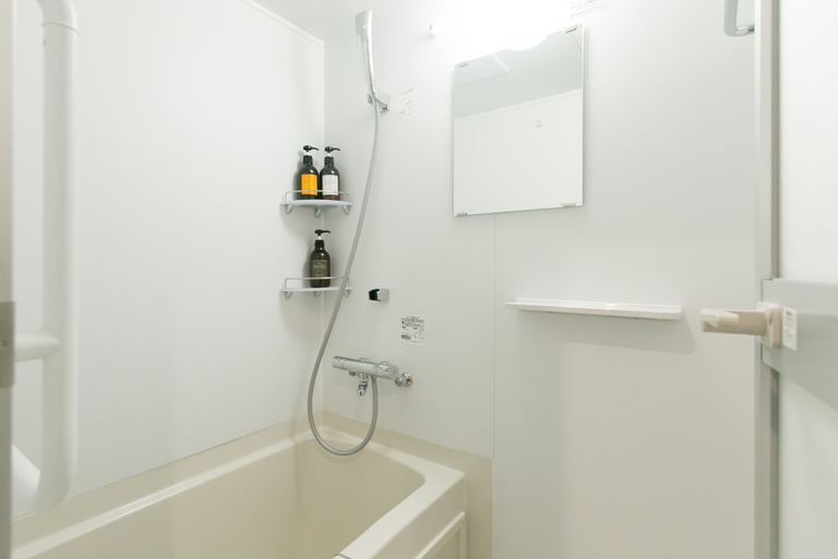 Bathroom 4, Laon Inn Gion Nawate, Kyoto