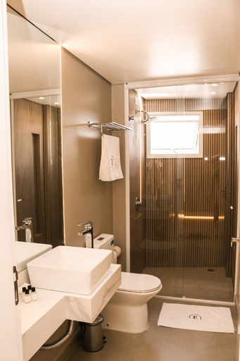 Bathroom 4, Estação Termas Hotel, Piratuba