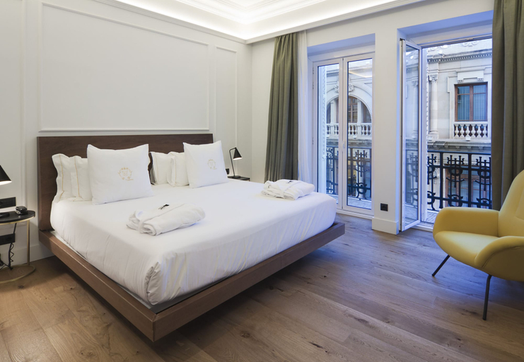 Bedroom 3, One Shot Reina Victoria, Valencia