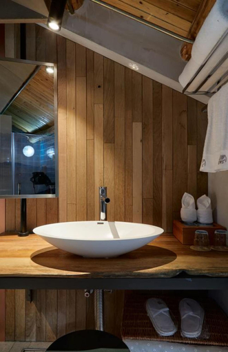 Bathroom 4, Xihu Memories Tree Hotel, Hangzhou
