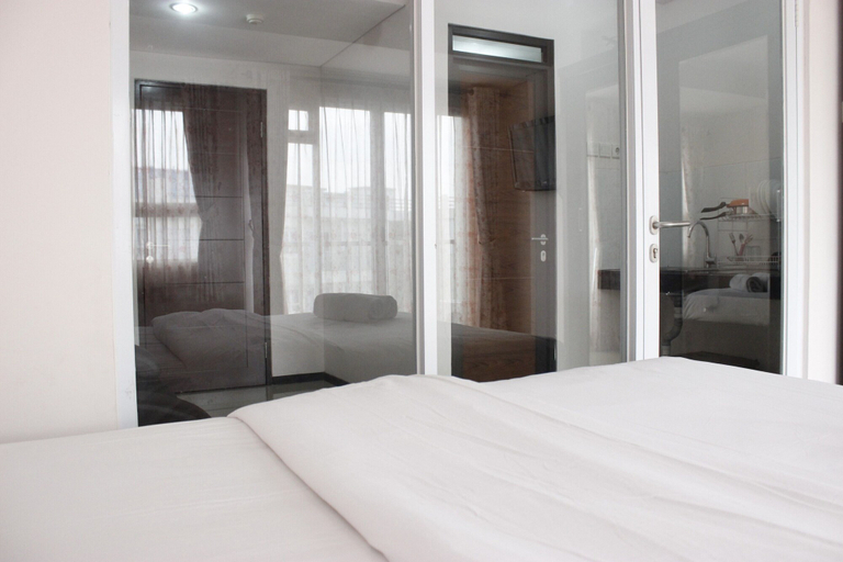 Bedroom 3, Relaxing 1BR Gateway Pasteur Apartment near Exit Toll, Bandung