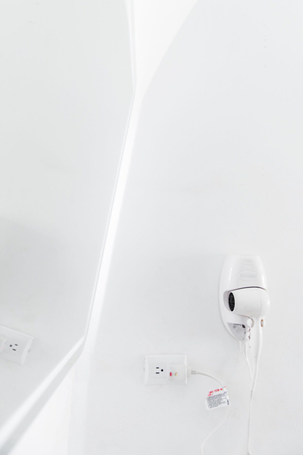 Bathroom 4, Igloo Beach Lodge, Aguirre