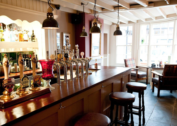 Food & Drinks 4, The Richard Onslow, Surrey