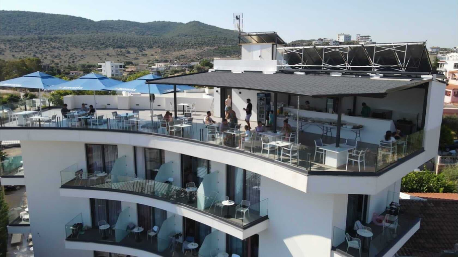 Exterior & Views 2, Blue Eye Hotel, Sarandës