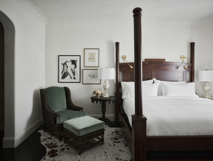 Bedroom 3, Commodore Perry Estate, Auberge Collection, Travis
