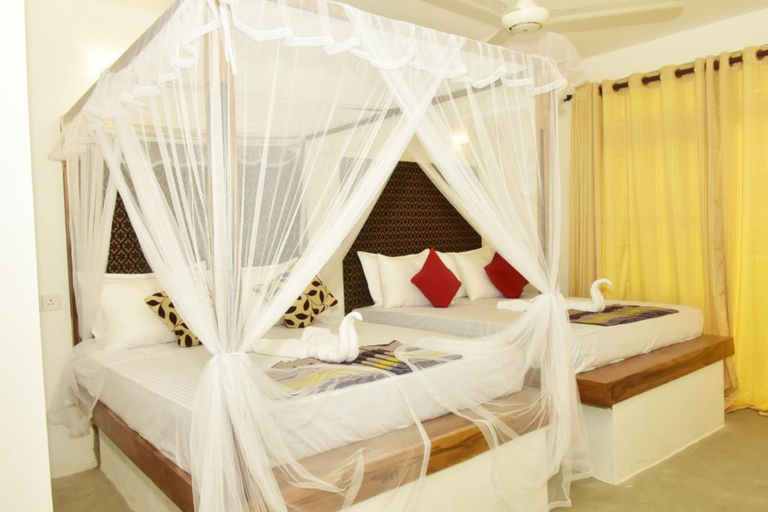 Bedroom 1, Safari Queens Resort, Embilipitiya