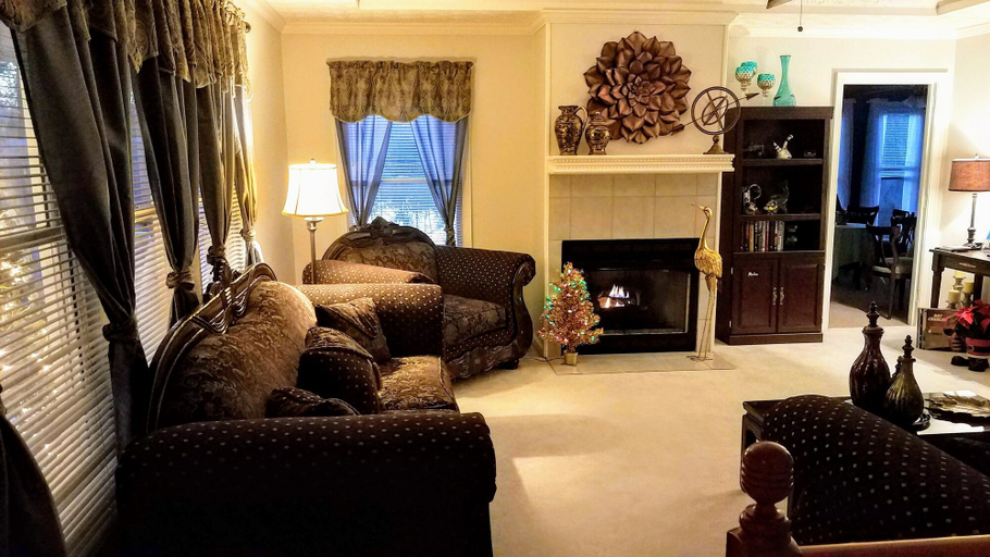 Others 1, Stockbridge Lakes Bed & Breakfast, Henry