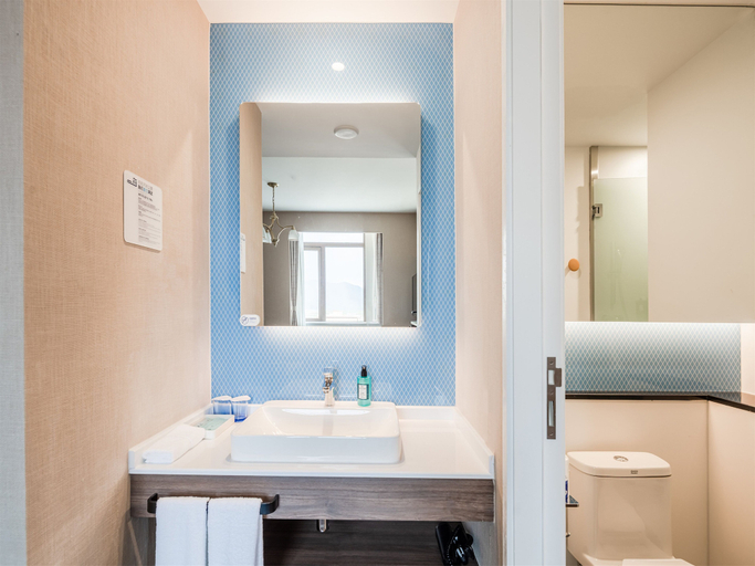 Bathroom, Holiday Inn Express LITANG by IHG, Garzê Tibetan