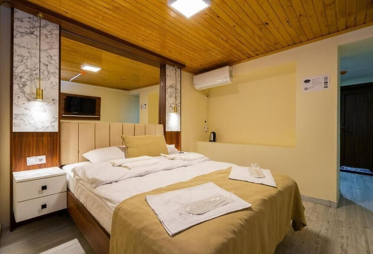 Bedroom 3, Candy Boutique, Fatih