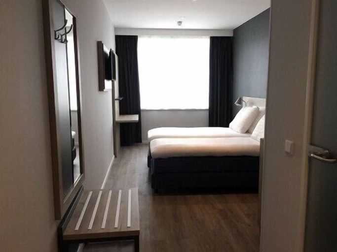 Bedroom 2, Joy Hotel, Amsterdam