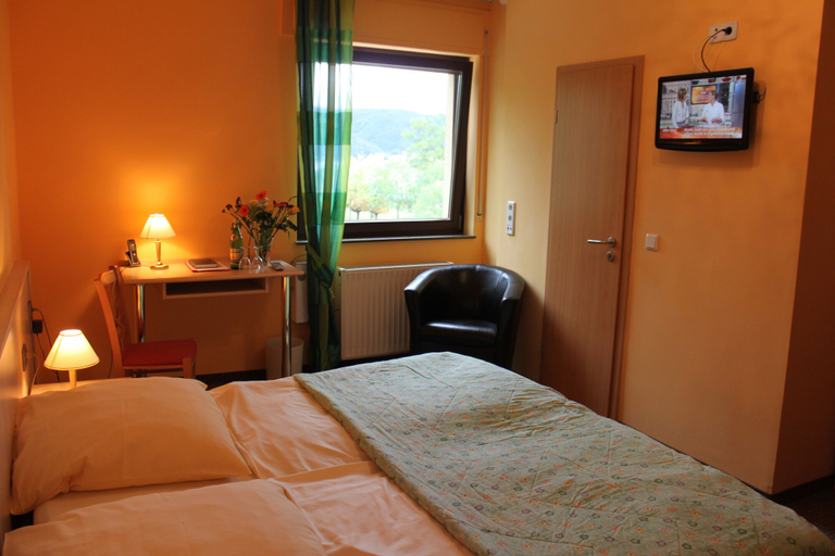 Bedroom 3, Hotel Bellavista, Rhein-Lahn-Kreis