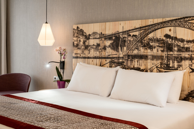 Bedroom 2, Eurostars Porto Centro, Porto