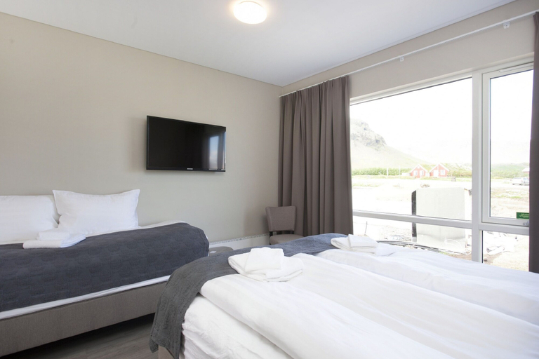 Bedroom 3, Arnarstapi Hotel, Snæfellsbær