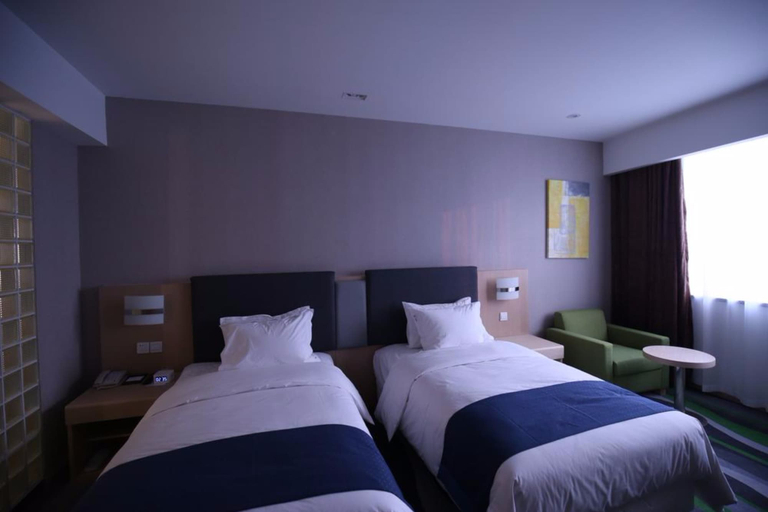 Bedroom 3, Holiday Inn Express JINAN HIGH-TECH ZONE by IHG, Jinan