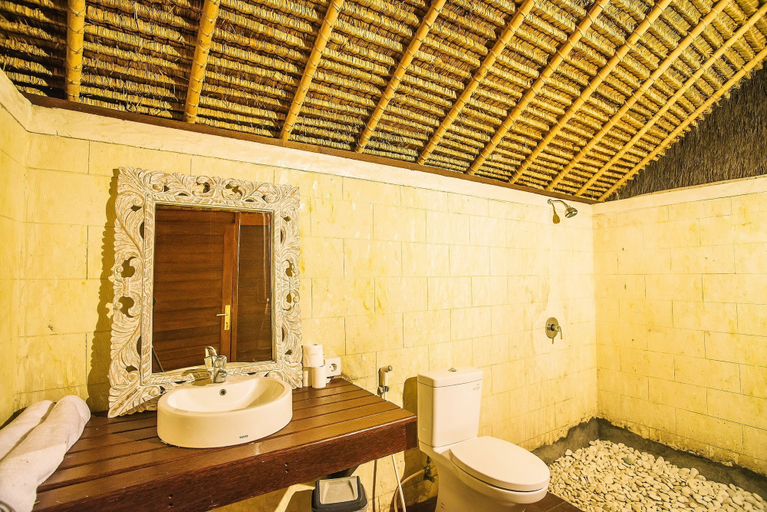 Bathroom 4, Sukanusa Luxury Huts, Klungkung