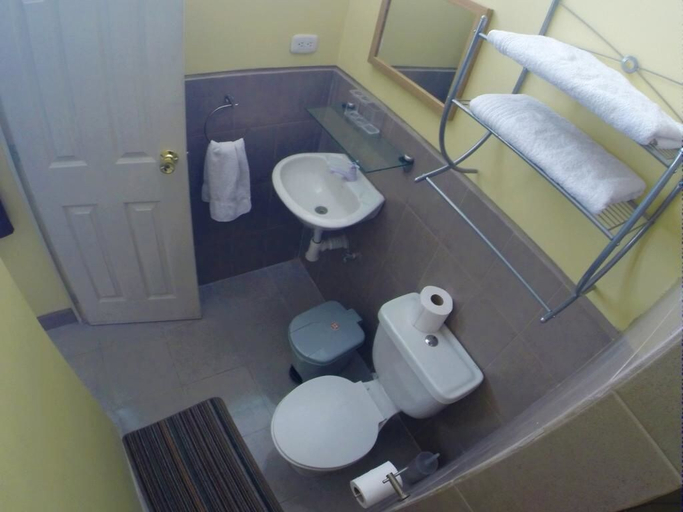 Bathroom 4, Casa Mesa, ZONA 10