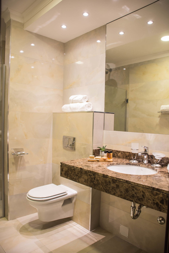 Bathroom 5, Xenon Hotel & SPA, Belgrade