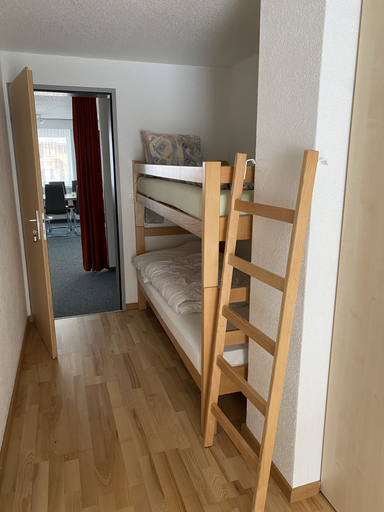 Bedroom 3, Hotel Kristall-Saphir, Visp