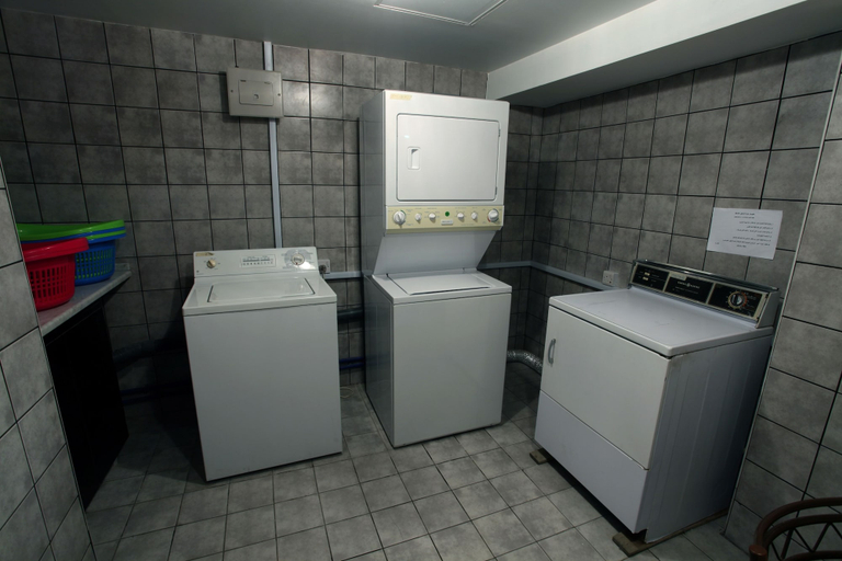 Bathroom, Barakat Hotel Apartments, Wadi Essier
