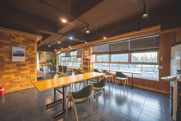 Food & Drinks 4, B&F Hotel, Yeosu