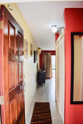 Others 5, New Kingston Guest Apartment At Chelsea