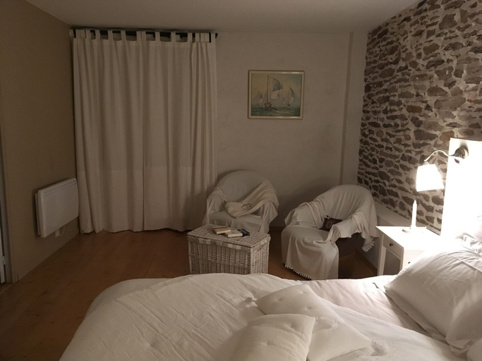 Bedroom 3, Les Bouyères, Ille-et-Vilaine
