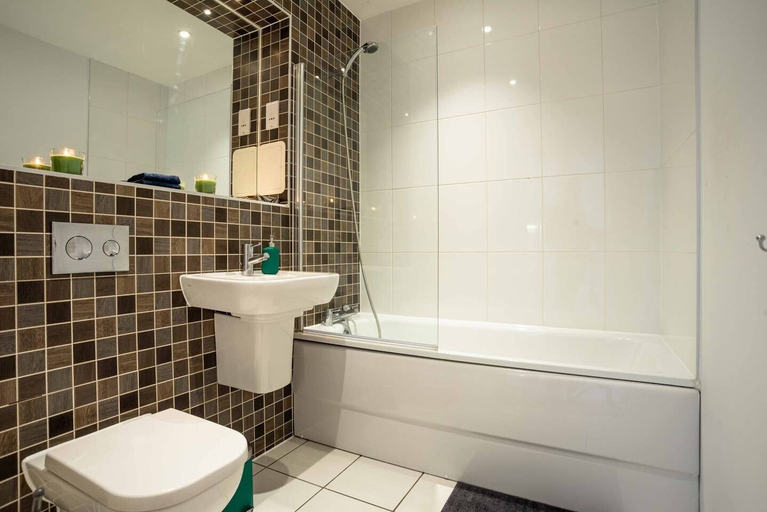 Bathroom, Unique Industrial Apartment, Bristol