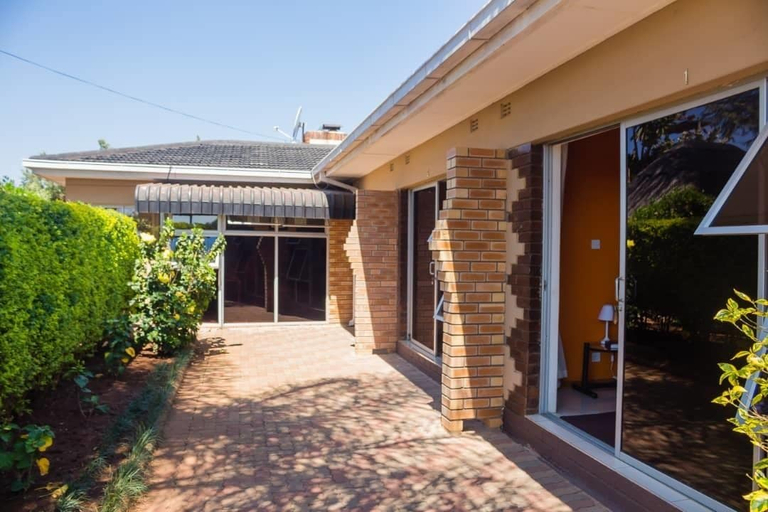 Exterior & Views 2, Padandaro Guest House, Bulawayo