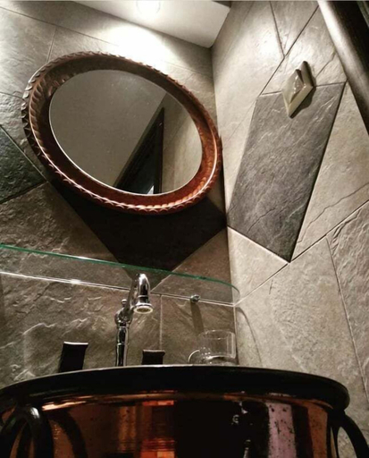 Bathroom 3, Xenios Zeus, Central Macedonia