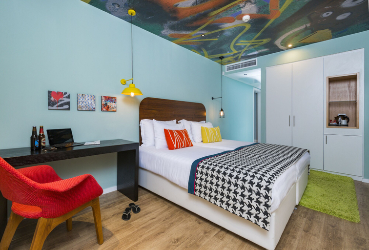 Bedroom 2, Hotel 75 by Prima Hotels