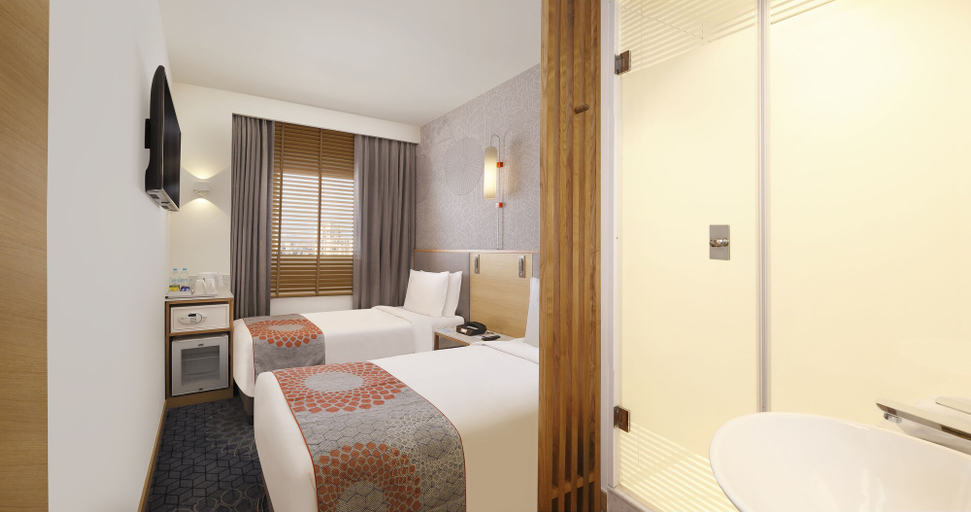 Bedroom 5, Holiday Inn Express Nashik Indira Nagar, Nashik