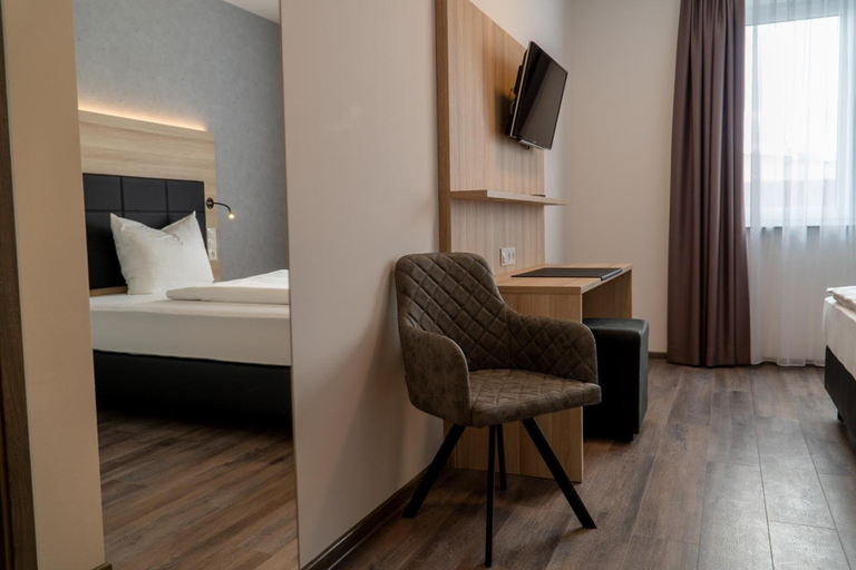 Bedroom 3, Hotel Schlafplatz, Offenbach