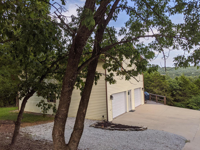 Exterior & Views 2, Canaan Point, Stone