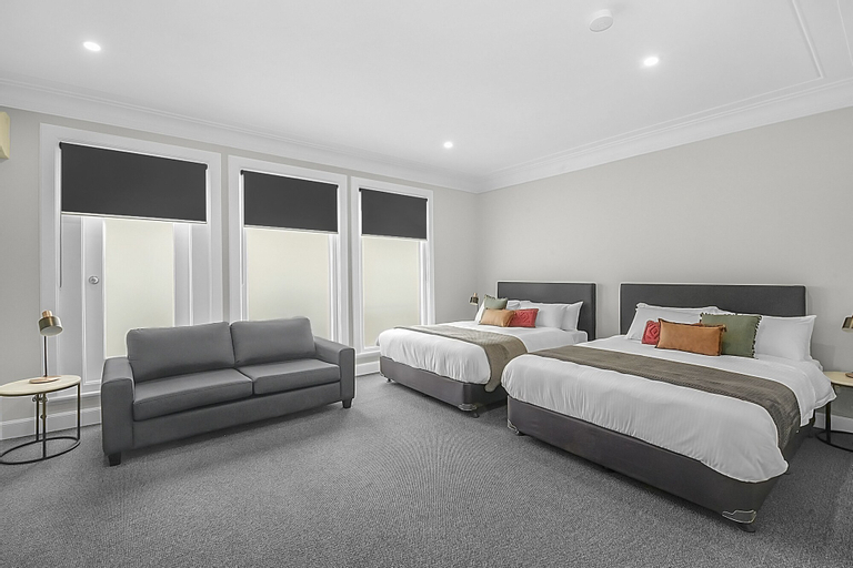 Bedroom 4, Horse and Jockey Hotel Homebush, Strathfield