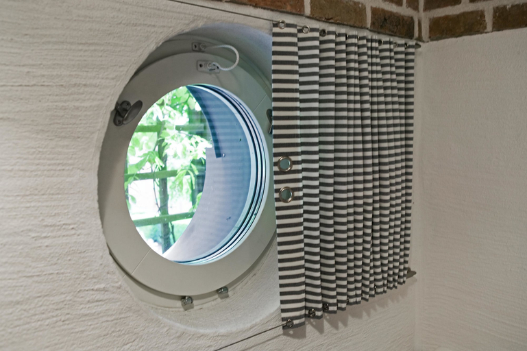 Bathroom 3, Ängavallen, Vellinge