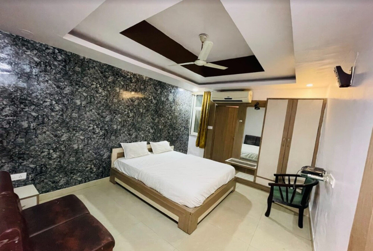 Bedroom 3, SKG Royal Palace, Bhopal
