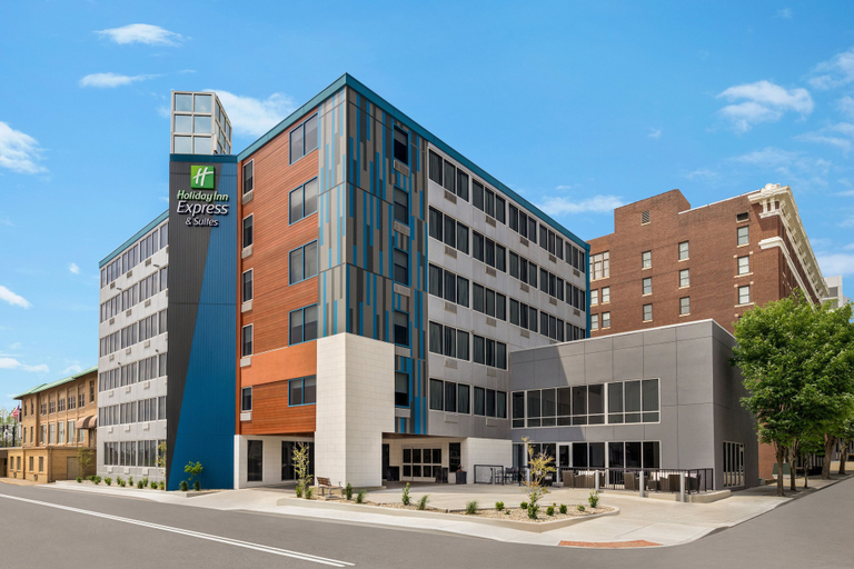 Exterior & Views 4, Holiday Inn Express & Suites EVANSVILLE DOWNTOWN by IHG, Vanderburgh