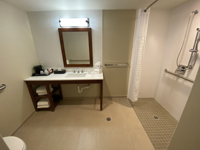 Bathroom 4, Comfort Suites Midland West, Midland