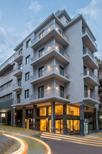 Exterior & Views 2, Spot Apart, Attica