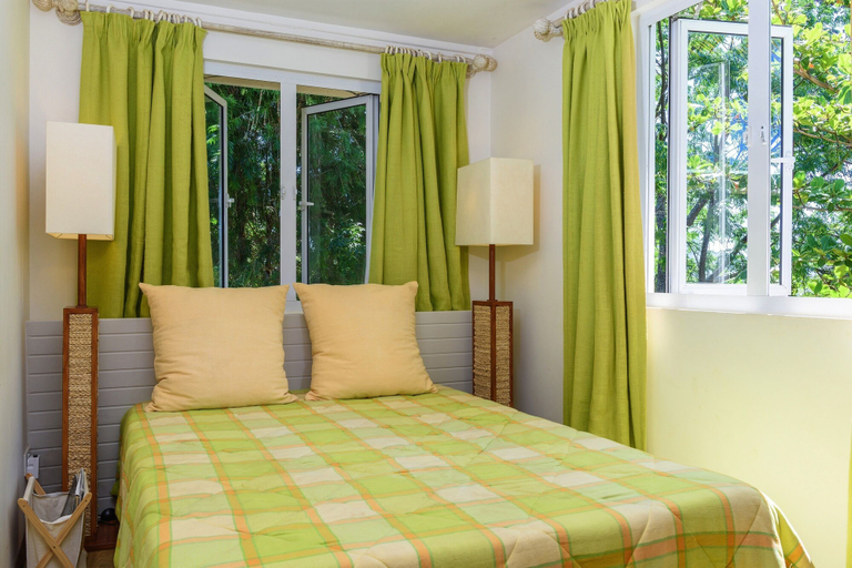 Bedroom 3, La Vieille Cheminee, Black River