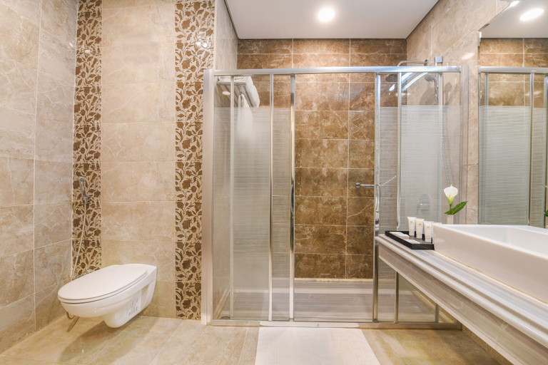 Bathroom 5, Tolip Gardens Hotel, Nasr City 1