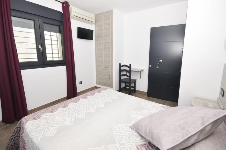 Bedroom 4, Hostal Maria Jose, Cádiz